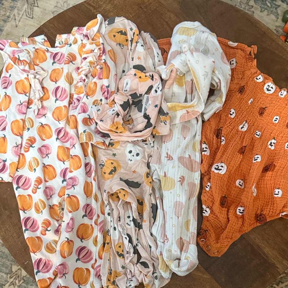Pumpkin and Halloween Themed Baby Onesies 0-3 lot